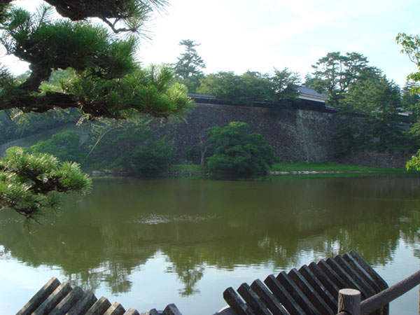 松江城のお堀の写真